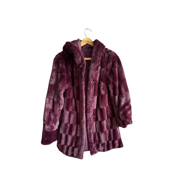 Dennis Basso NWOT XS-S Reversible H20 Resistant to Faux Fur Coat Burgundy Warm - Picture 1 of 9